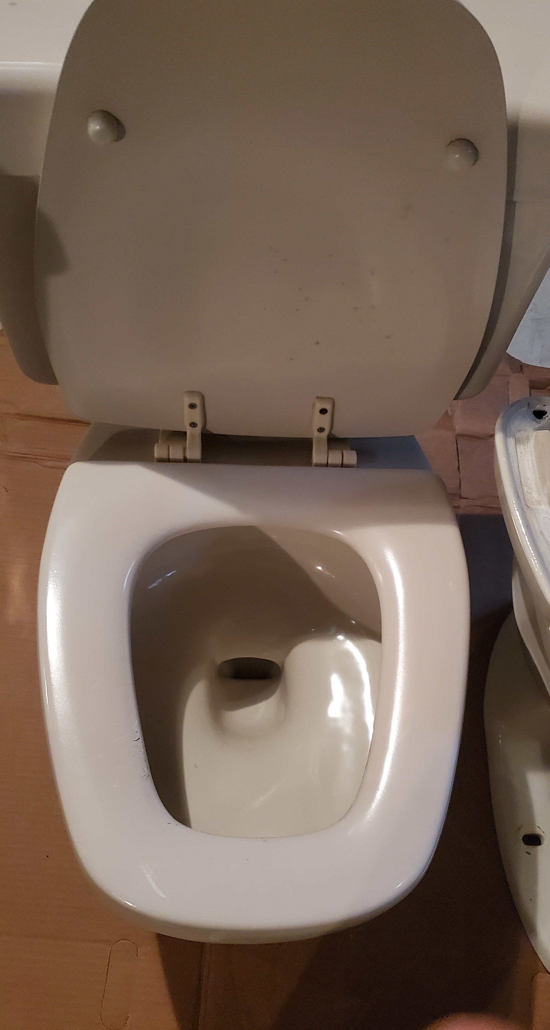 Toilet 4.jpg