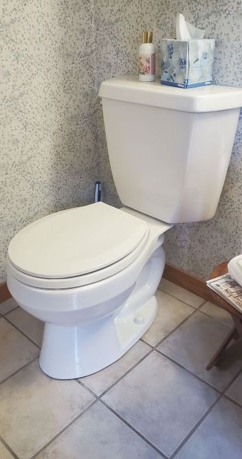 Toilet 1.jpg